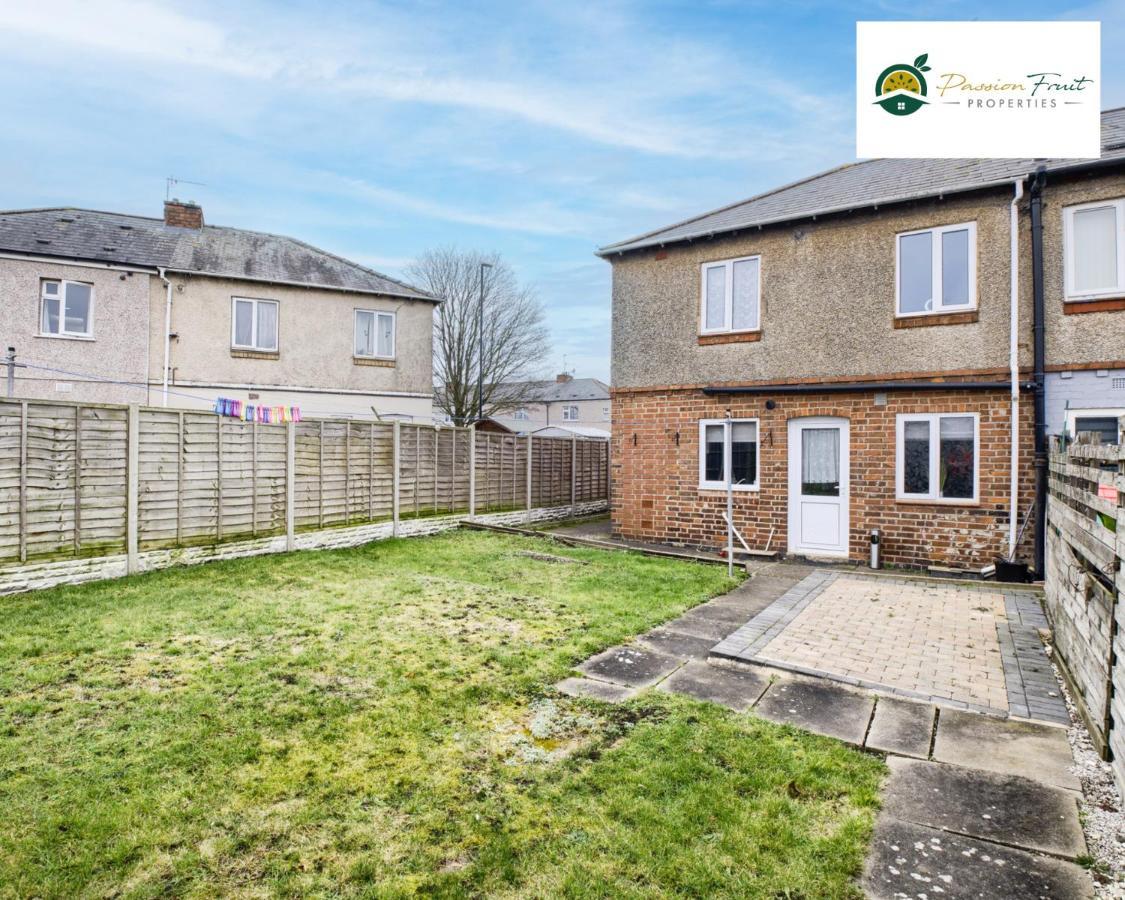 3 Bedroom House With 5 Beds House By Passionfruit Properties Near Coventry City Centre - Bcc Exteriér fotografie